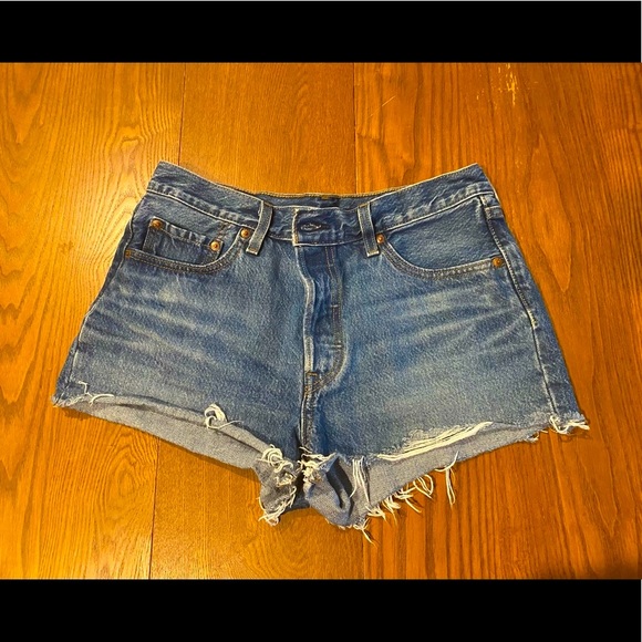 Levi's | Other | Levis Shorts | Poshmark